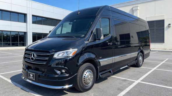 10 passenger sprinter van davie