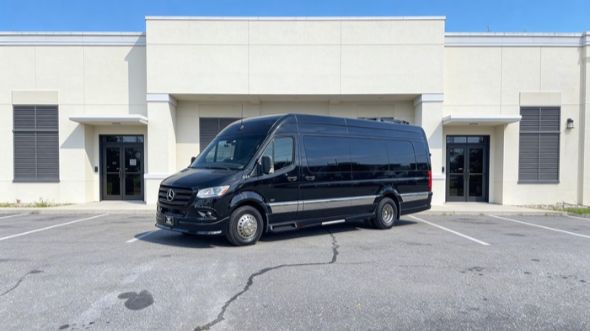 15 passenger sprinter van davie