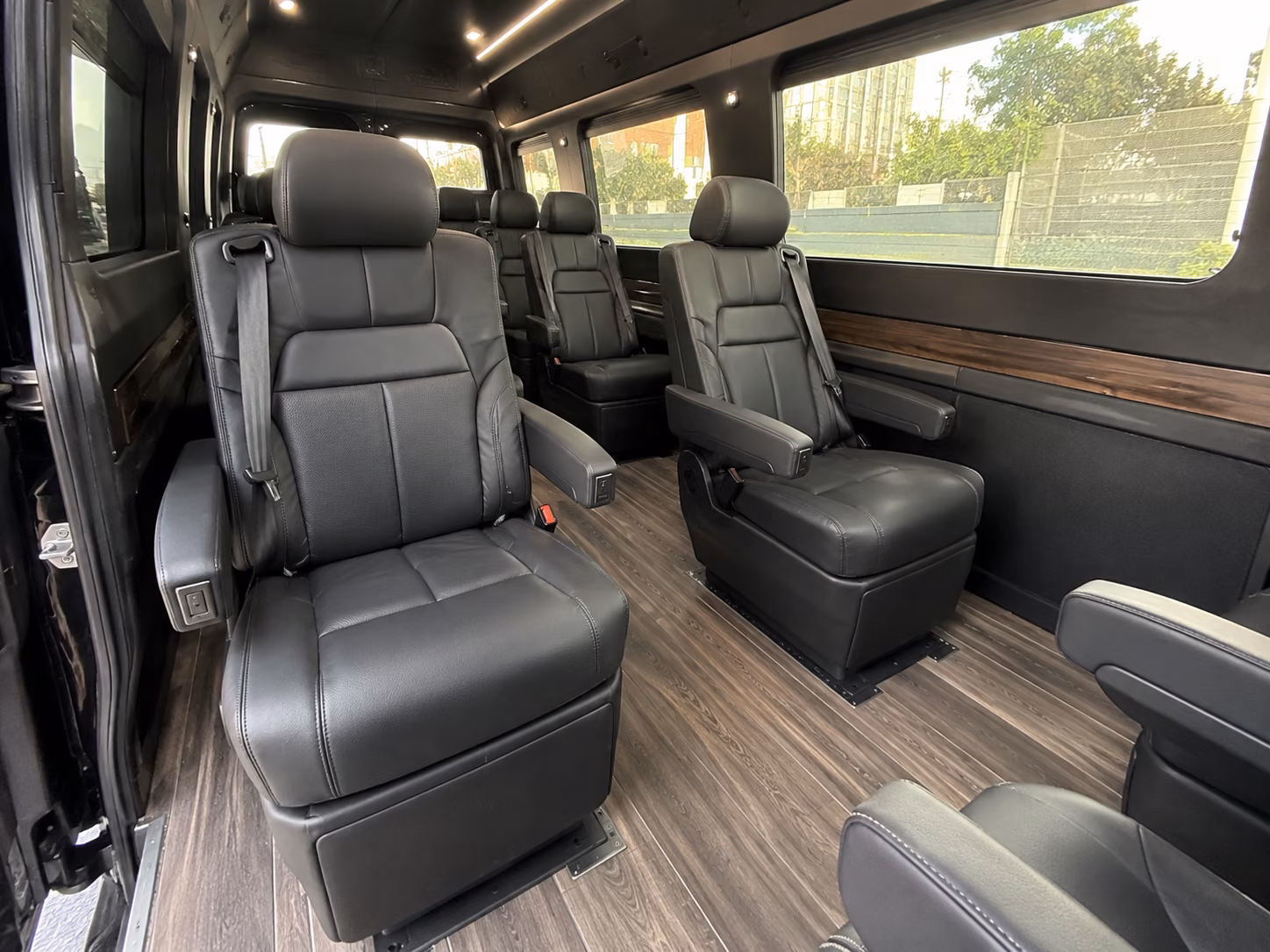 davie 12 passenger sprinter van interior
