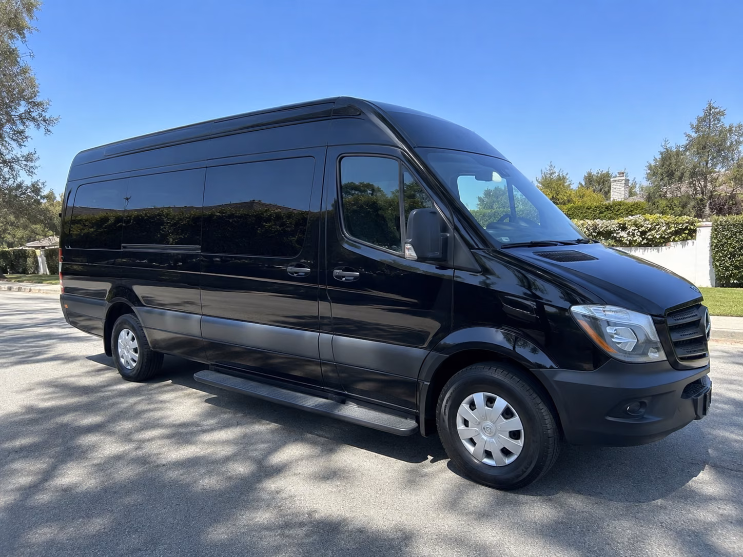 find the perfect transportation for your next wedding 2